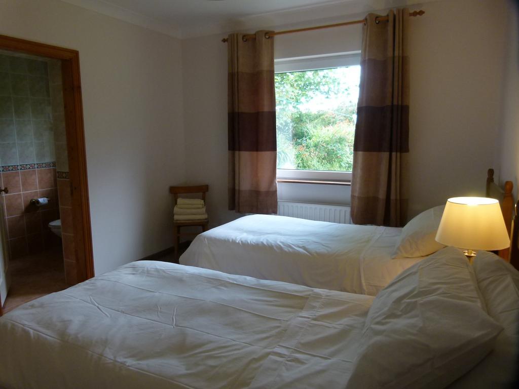 רנווייל Ocean Lodge B&B מראה חיצוני תמונה